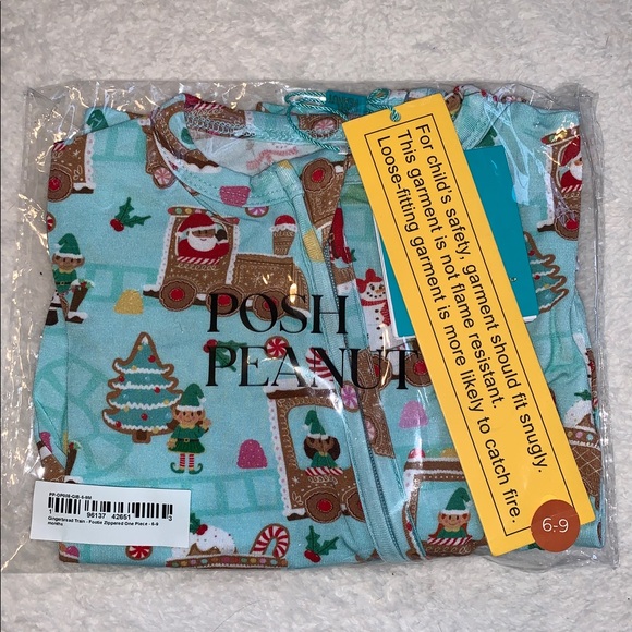 NWT Posh Peanut Gingerbread Train Footie 6-9M Holiday Christmas Bamboo - Picture 2 of 7